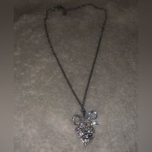 Vivienne Westwood Pristine Bow Heart crystal necklace !